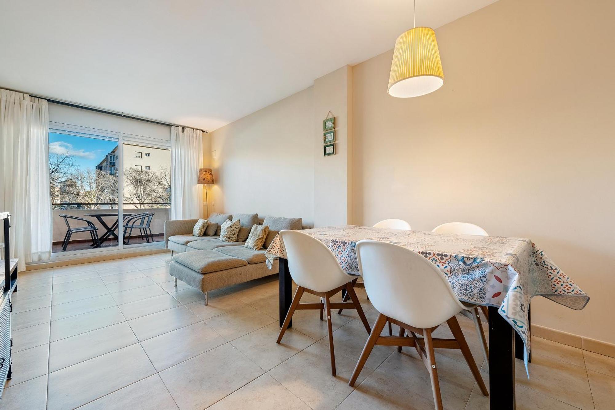 Hauzify I Apartament Balmanya 2A サン・フェリウ・ダ・ギショルス エクステリア 写真