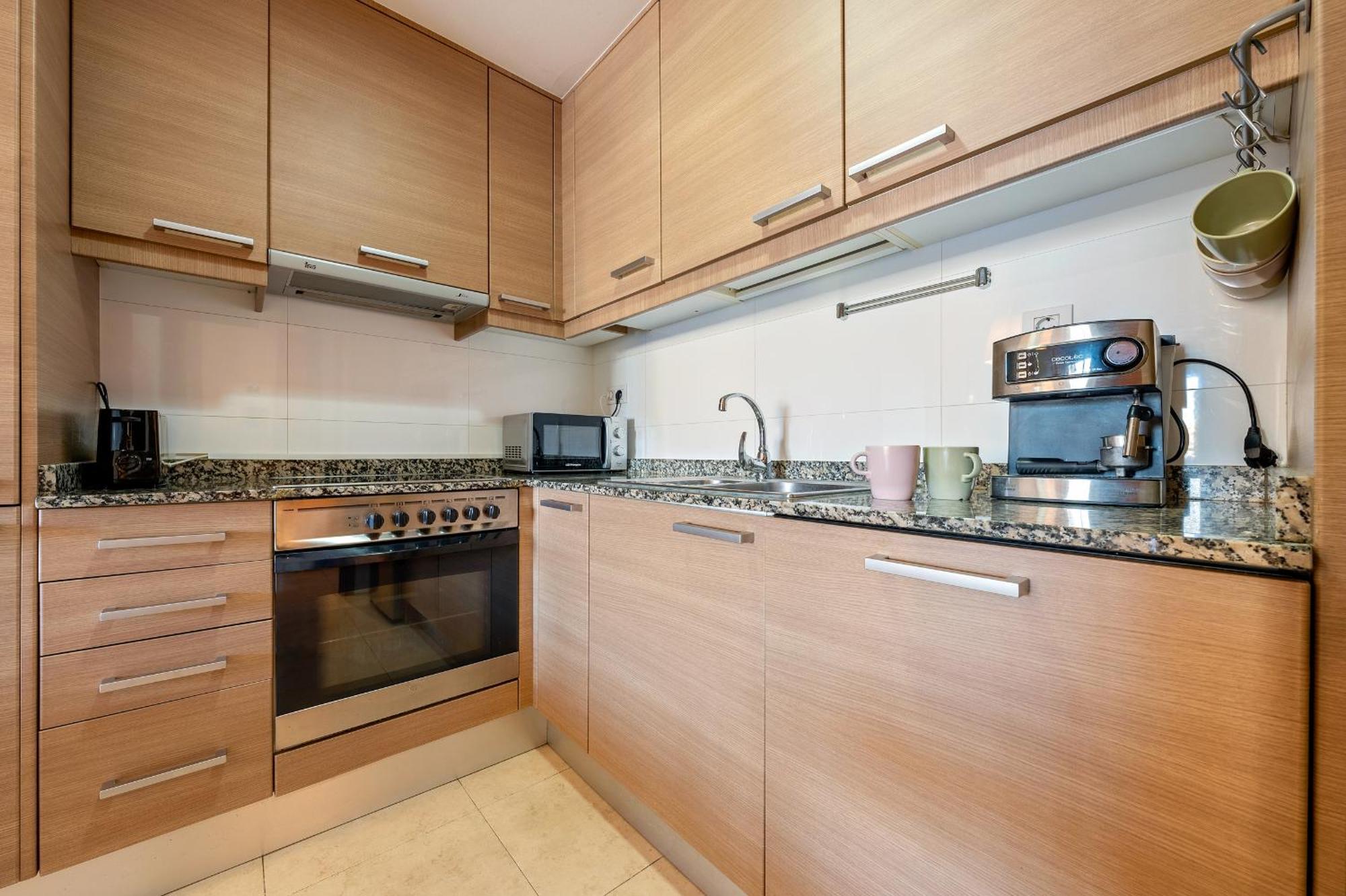 Hauzify I Apartament Balmanya 2A サン・フェリウ・ダ・ギショルス エクステリア 写真